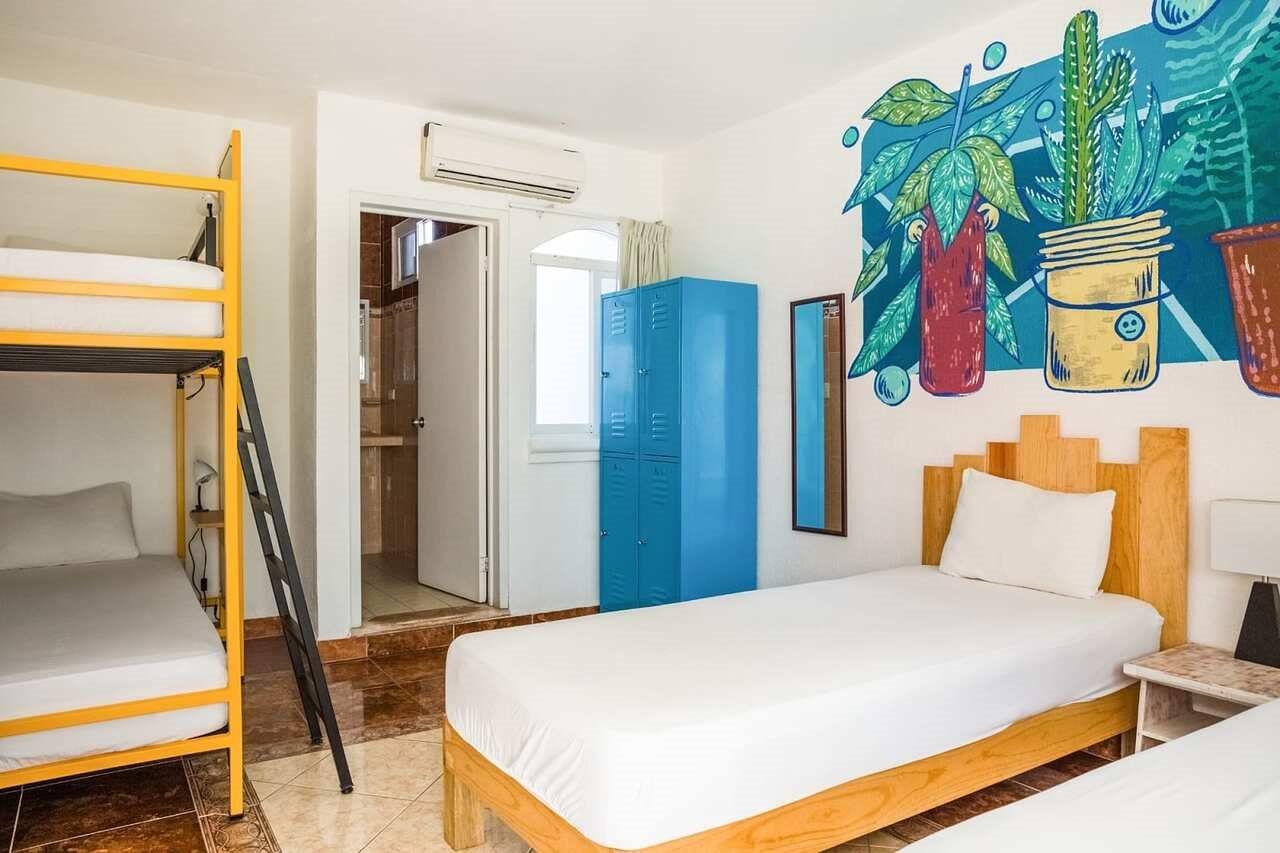 Hotel Selina Playa Del Carmen Esterno foto