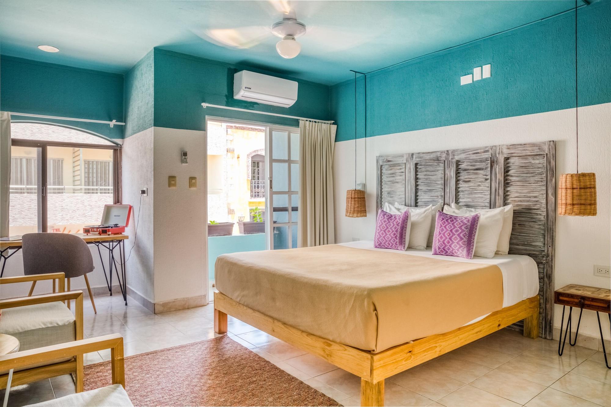 Hotel Selina Playa Del Carmen Esterno foto